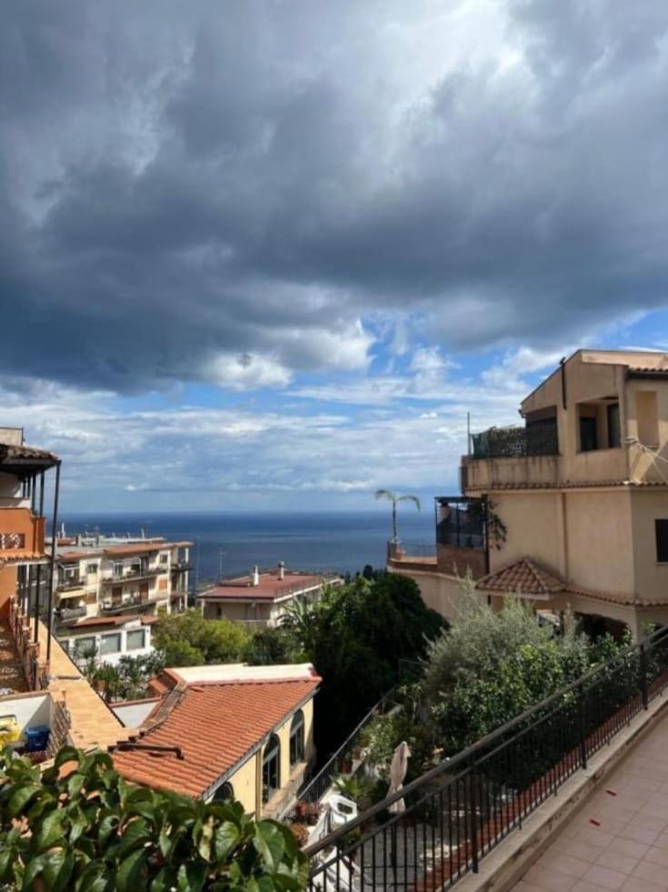 Apartment Marifra Garden Taormina Bagian luar foto
